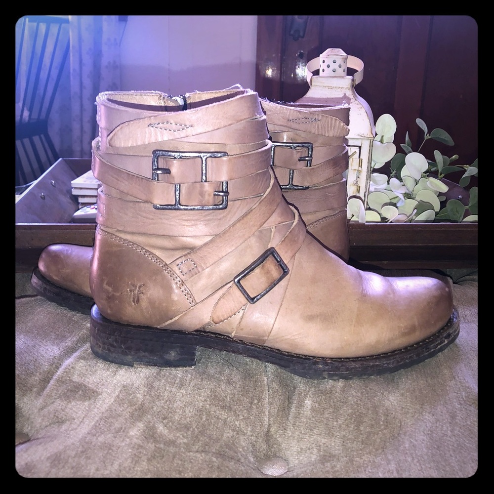 Women’s Frye boots